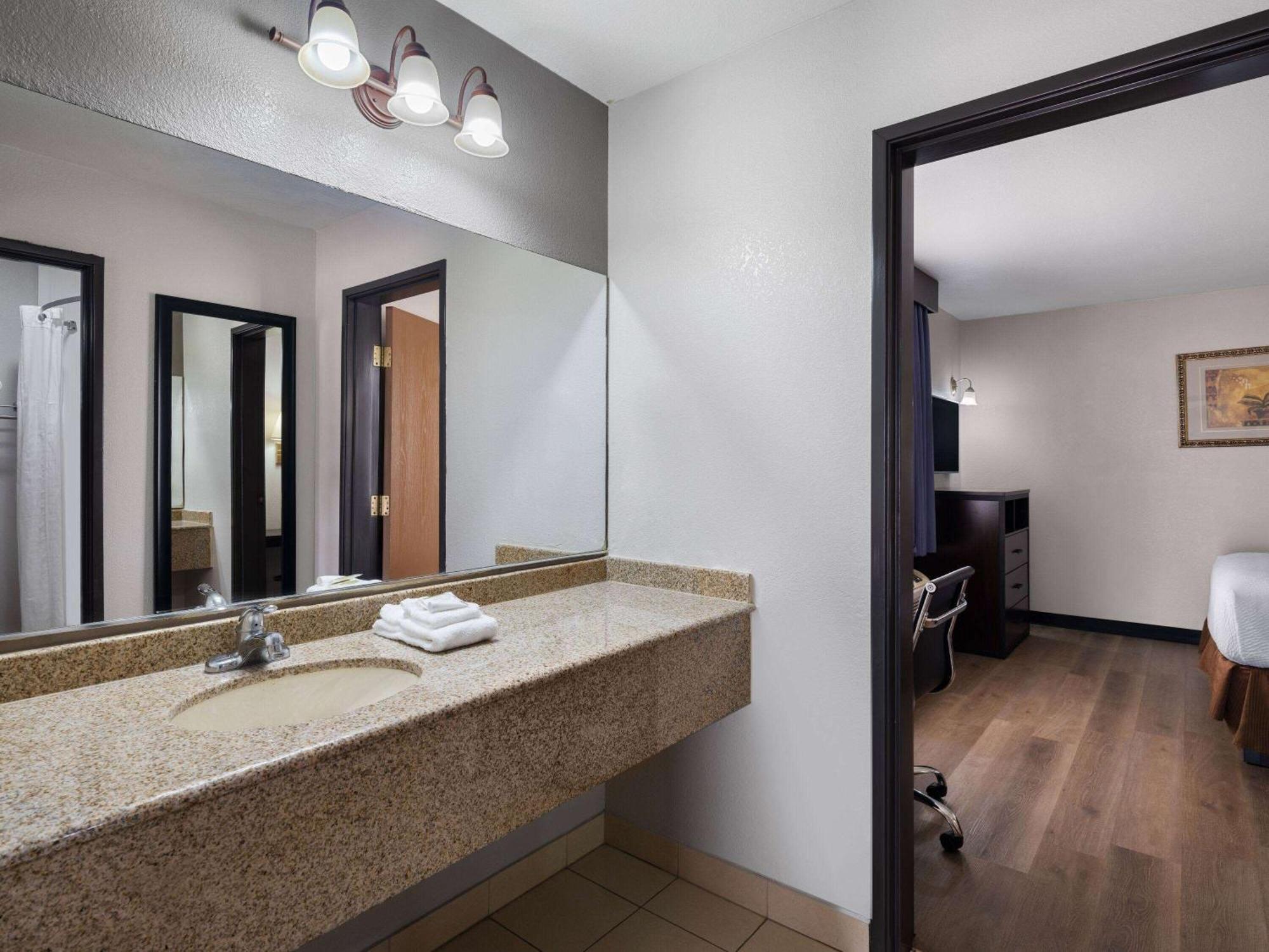 Travelodge By Wyndham Tucson Az Cortaro Esterno foto