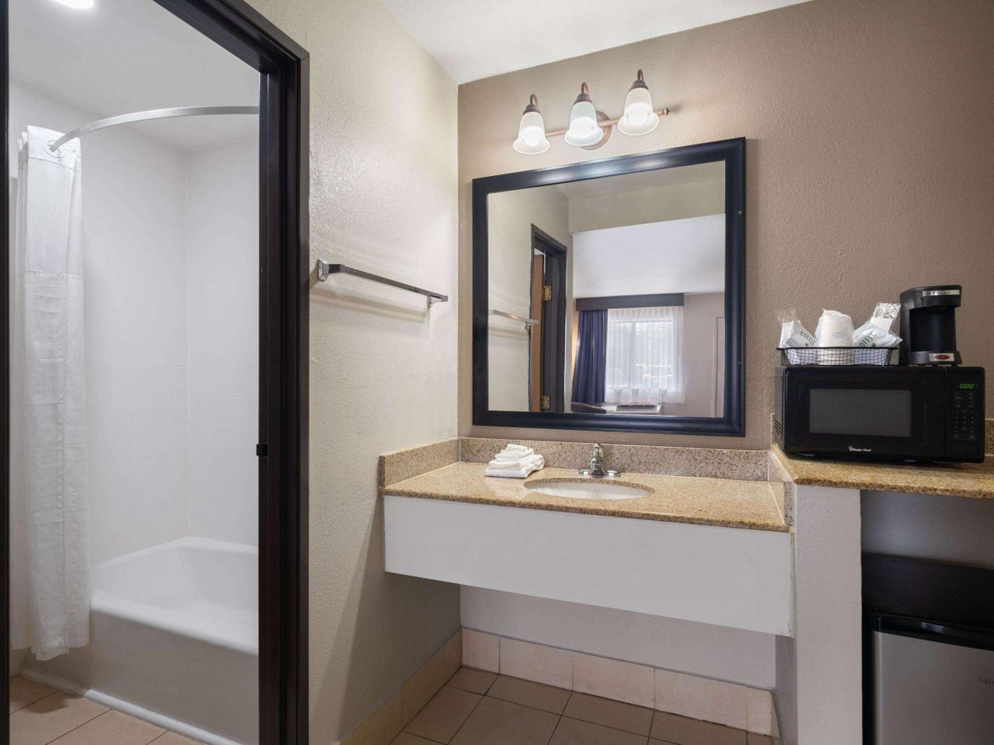 Travelodge By Wyndham Tucson Az Cortaro Esterno foto
